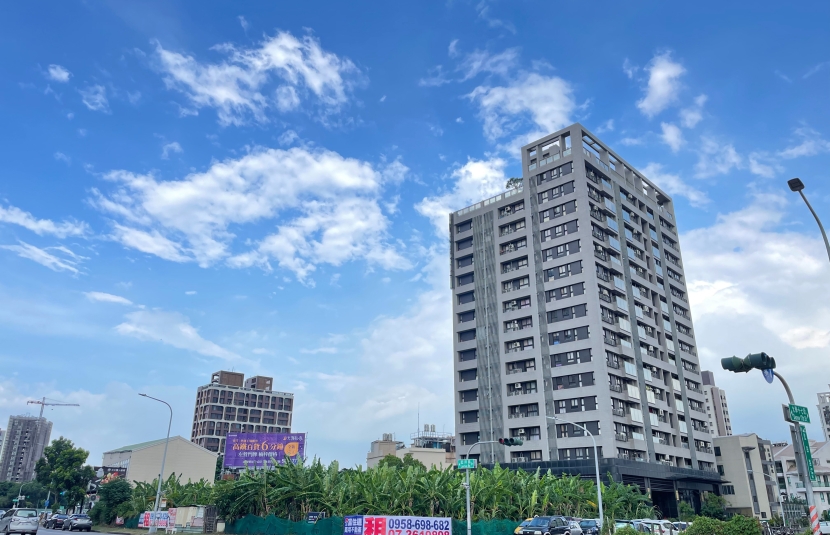 高大特區-藍田三角窗建地